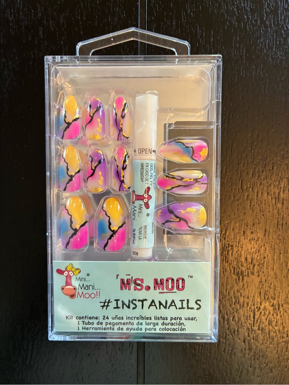 Mini Mani Moo MS. MOO #INSTANAILS Press-On Nails – Abstract Marble Design